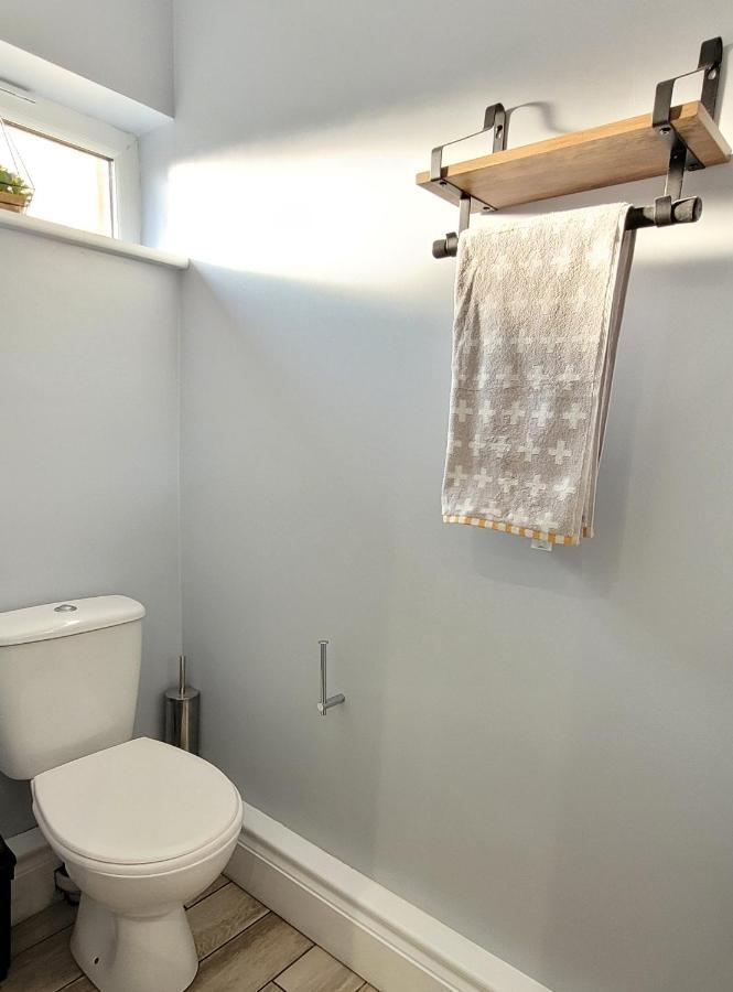 Sutherland St - 2 Bed Home With Free Parking York Exteriör bild